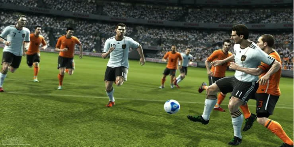 Real Soccer 2012 Ekran Görüntüsü 2
