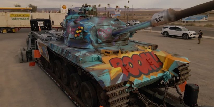 Blitz Tank meletupkan lawatan grafiti IRL epik