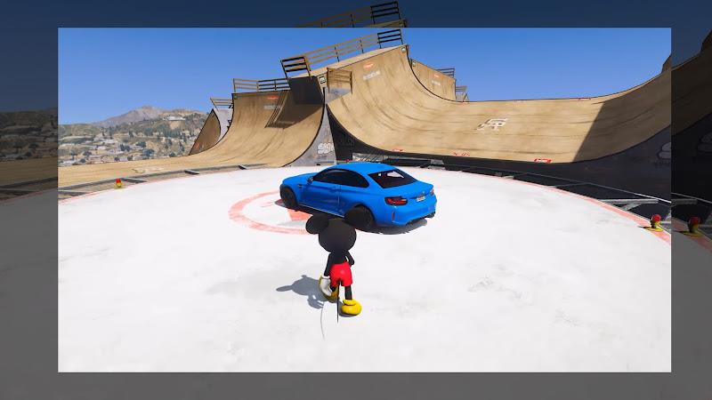 Mickey Race Mega Ramp Car Screenshot 0